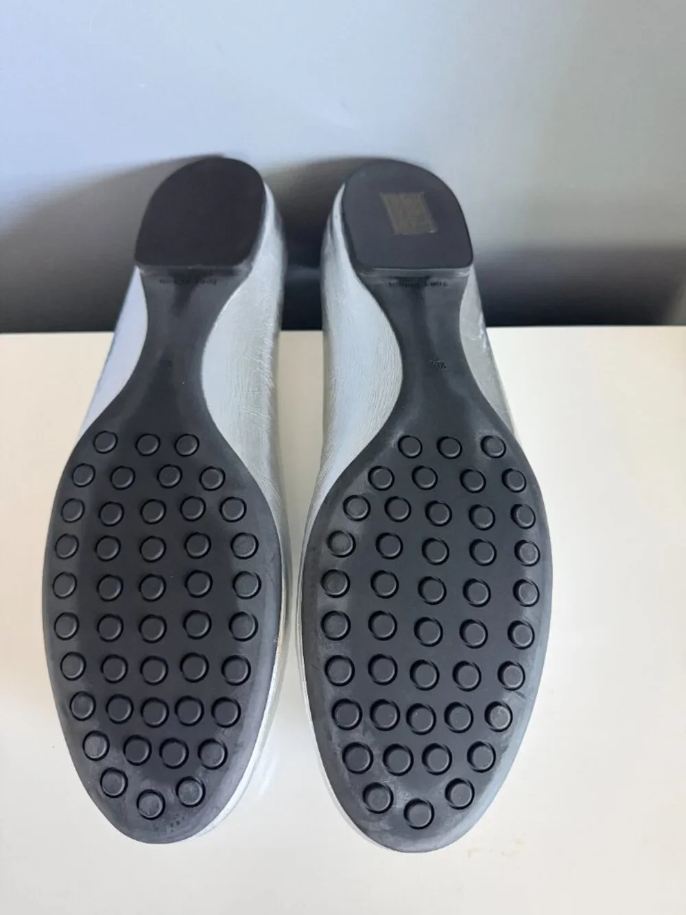 Tory Burch Silver Flats – Brand New, Never Worn, US Size 10.5